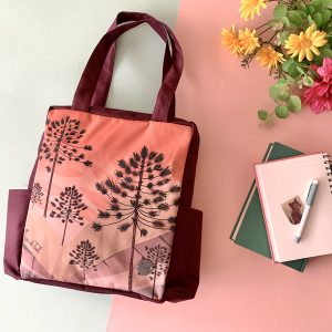 Totebag con bolsillos - Araucarias/ color: burgundy