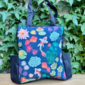 Totebag con bolsillos - Koi fondo oscuro (negro)